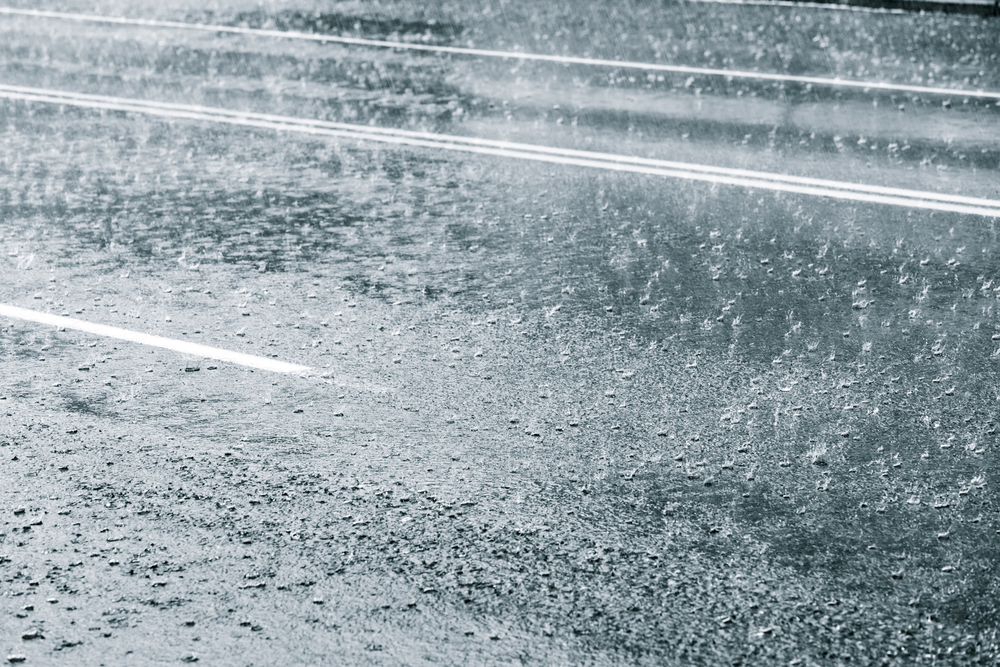 Roupa de chuva para motociclista: 3 dicas para comprar